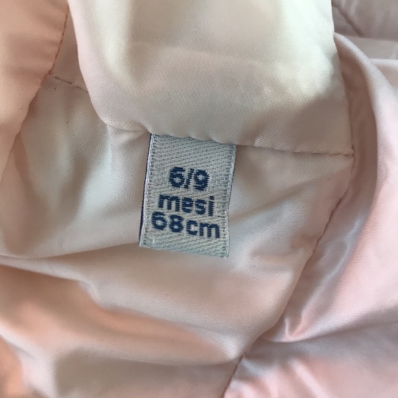 Childrens cream colored puffer jacket with one repair as shown in picture - Picture 5 of 5